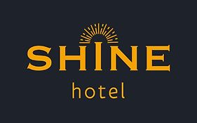 Shine Hotel  3*