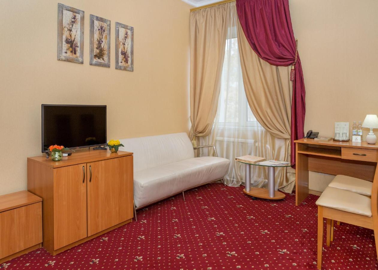 Shine Hotel Одеса Екстер'єр фото