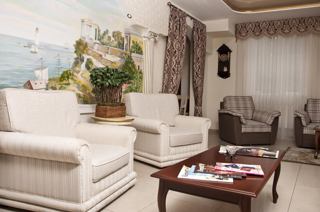 Shine Hotel Одеса Екстер'єр фото